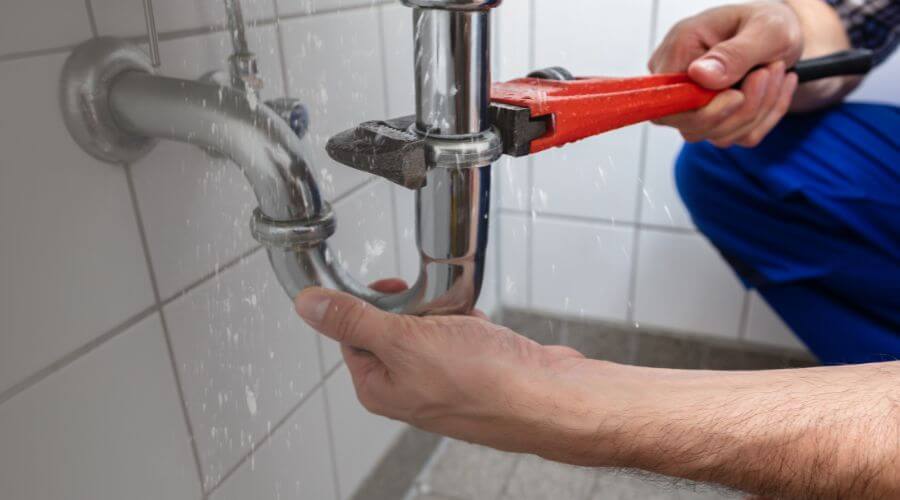 Professional sink repair in Whiting, IA